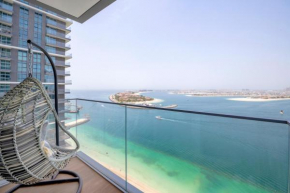 2BR Beachfront Gem with Dazzling Views of the Palm